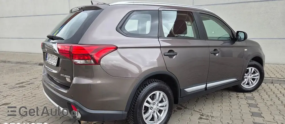 MITSUBISHI Outlander 2.0 City Style 2WD