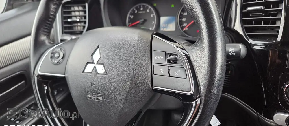MITSUBISHI Outlander 2.0 City Style 2WD