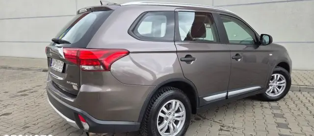 MITSUBISHI Outlander 2.0 City Style 2WD