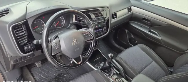 MITSUBISHI Outlander 2.0 City Style 2WD