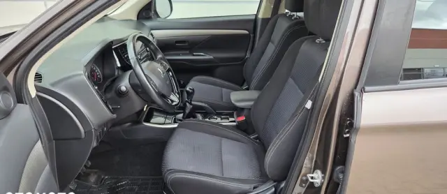 MITSUBISHI Outlander 2.0 City Style 2WD