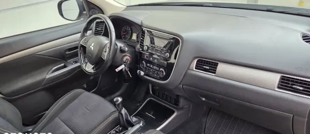 MITSUBISHI Outlander 2.0 City Style 2WD