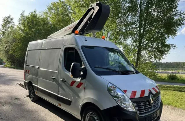 RENAULT Master 