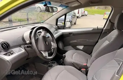CHEVROLET Spark 