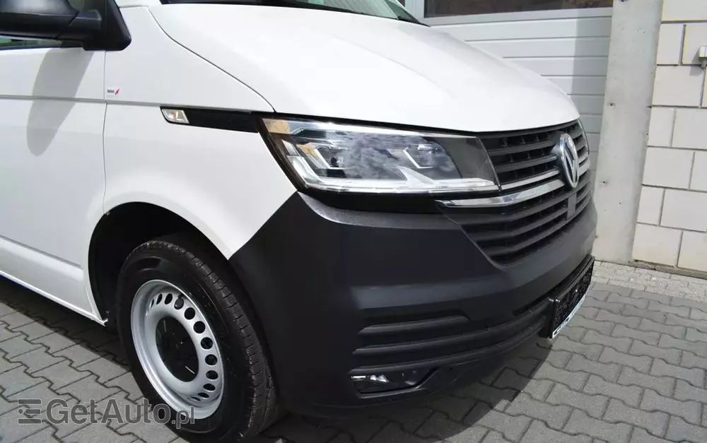 VOLKSWAGEN Transporter Kombi T6.1 TDI L2H1