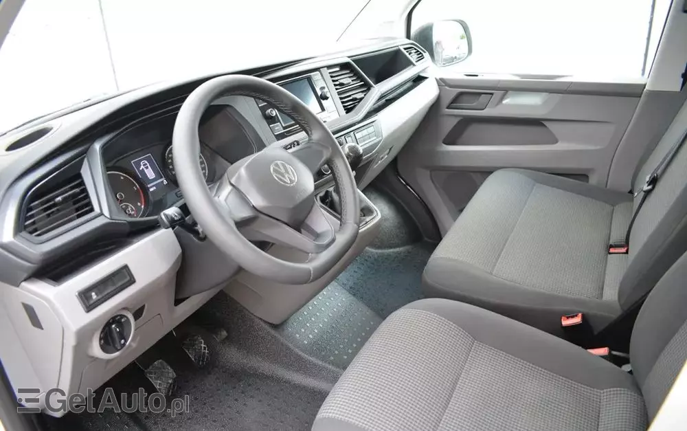 VOLKSWAGEN Transporter Kombi T6.1 TDI L2H1