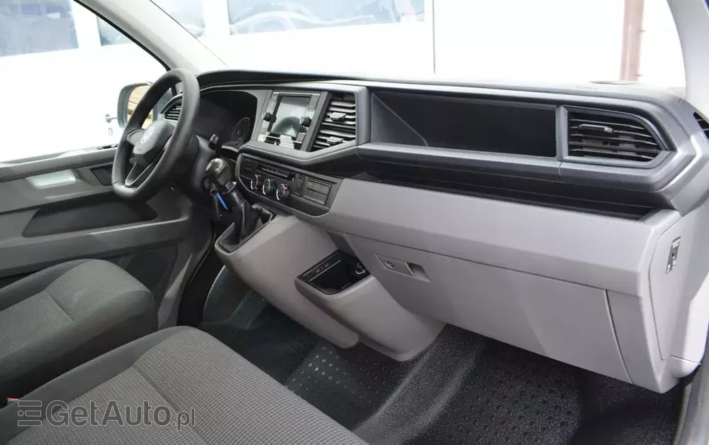 VOLKSWAGEN Transporter Kombi T6.1 TDI L2H1