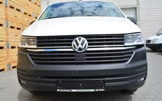 VOLKSWAGEN Transporter Kombi T6.1 TDI L2H1