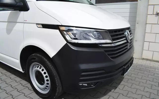VOLKSWAGEN Transporter Kombi T6.1 TDI L2H1