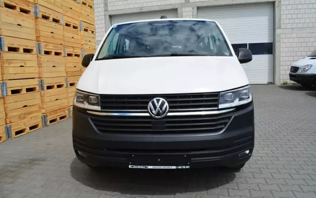 VOLKSWAGEN Transporter Kombi T6.1 TDI L2H1