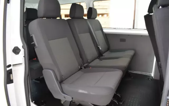 VOLKSWAGEN Transporter Kombi T6.1 TDI L2H1