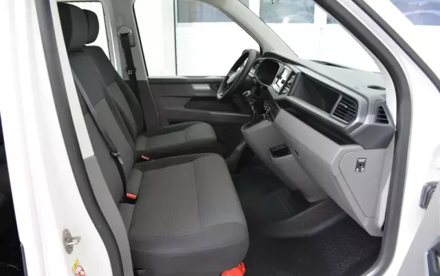 VOLKSWAGEN Transporter Kombi T6.1 TDI L2H1