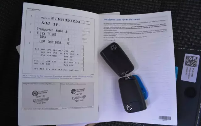 VOLKSWAGEN Transporter Kombi T6.1 TDI L2H1