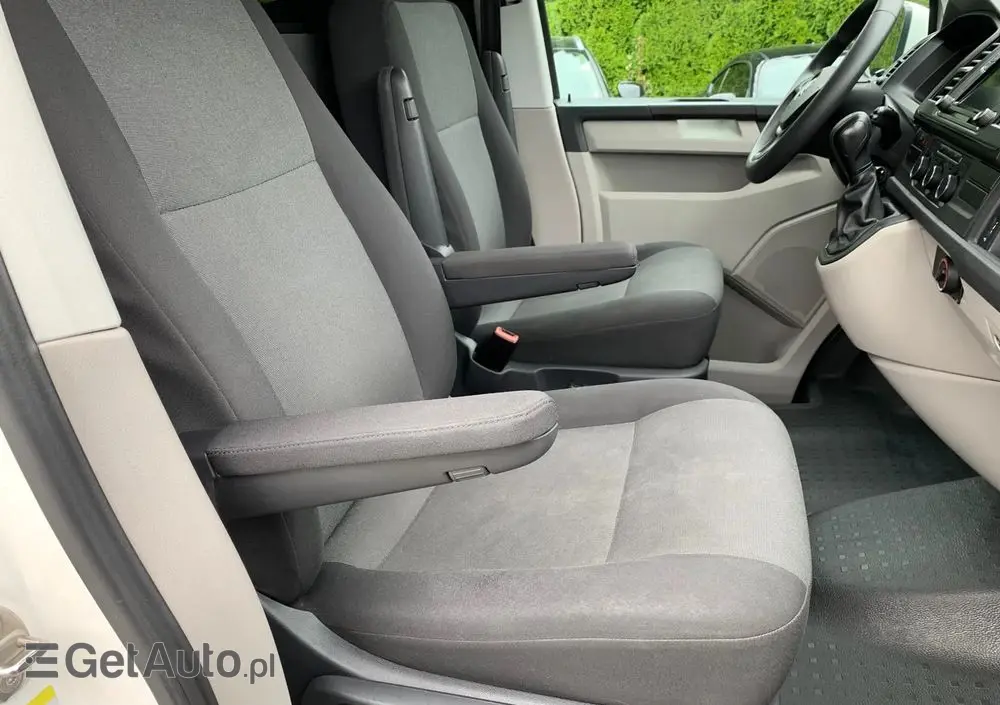 VOLKSWAGEN Transporter Caravelle T6.1 DSG Lang Highline
