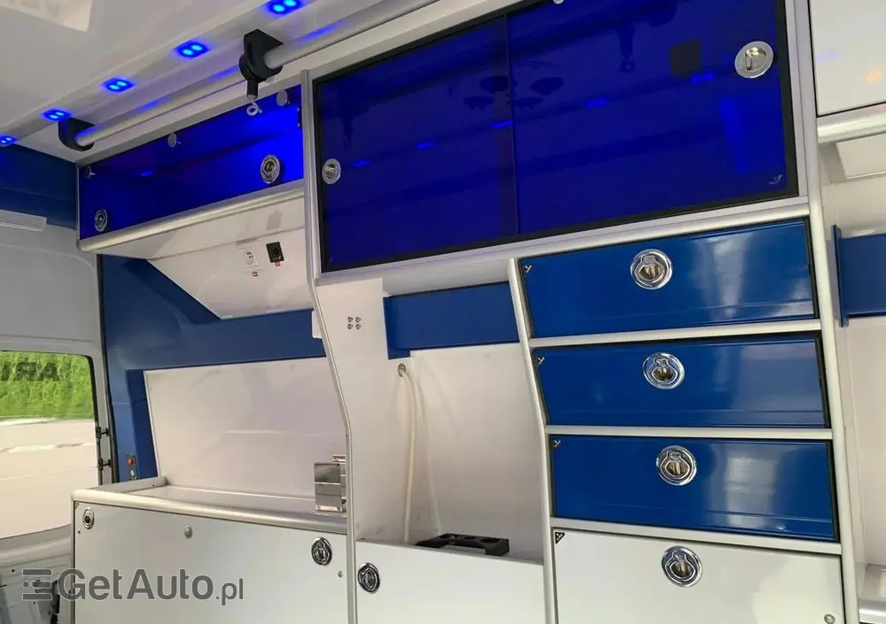 VOLKSWAGEN Transporter Caravelle T6.1 DSG Lang Highline