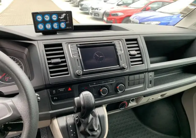 VOLKSWAGEN Transporter Caravelle T6.1 DSG Lang Highline