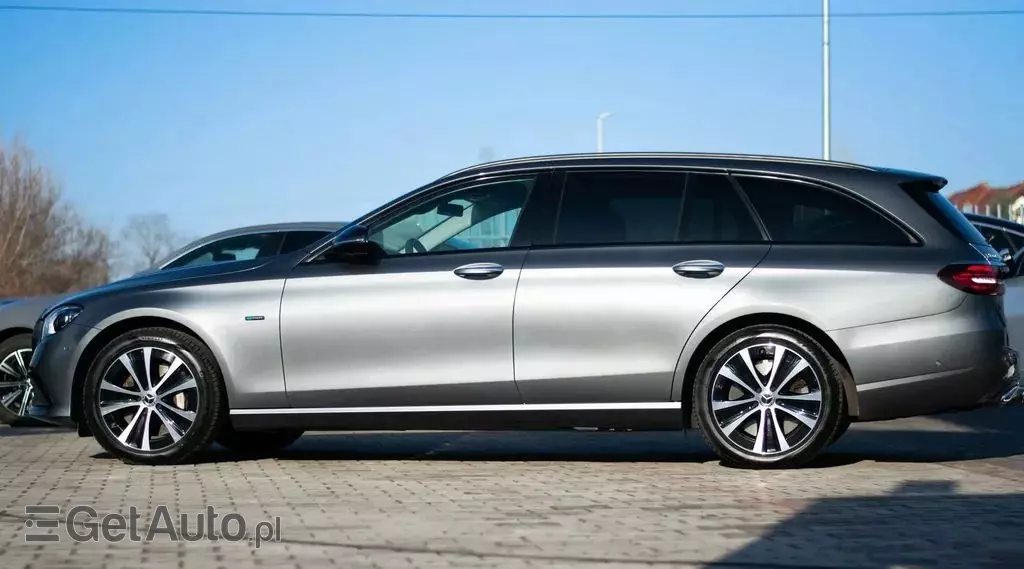 MERCEDES-BENZ Klasa E 