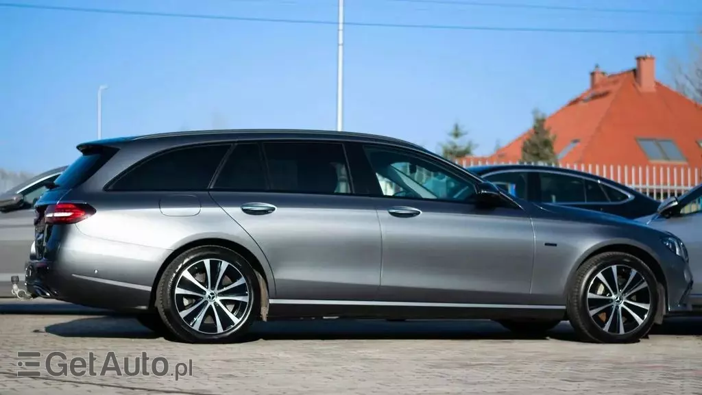 MERCEDES-BENZ Klasa E 