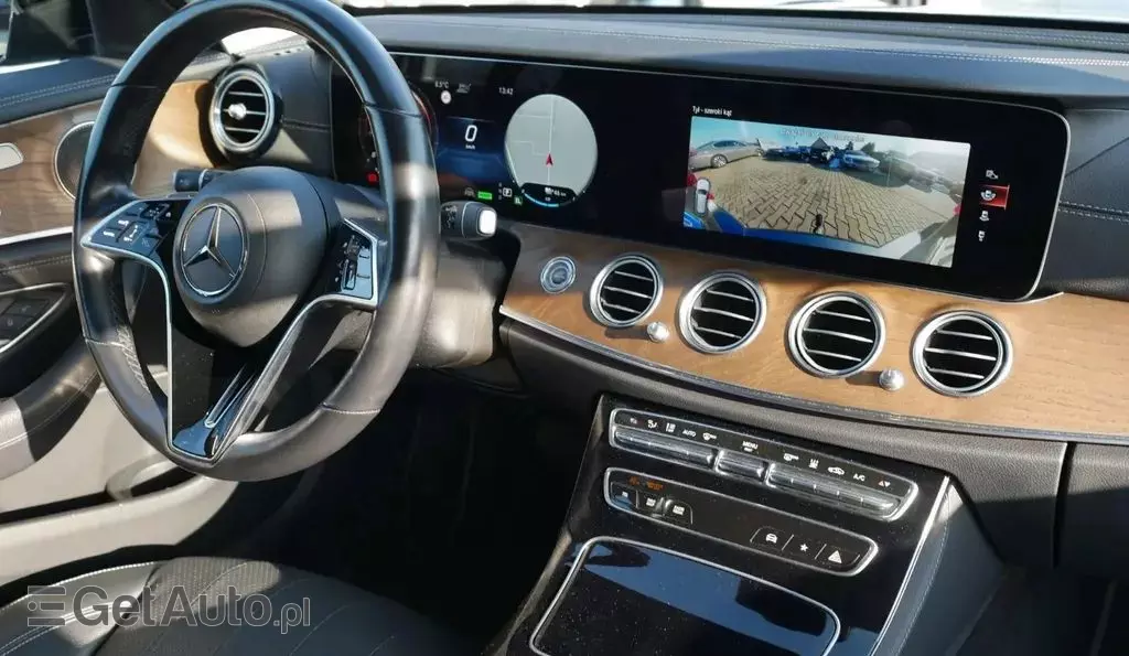 MERCEDES-BENZ Klasa E 