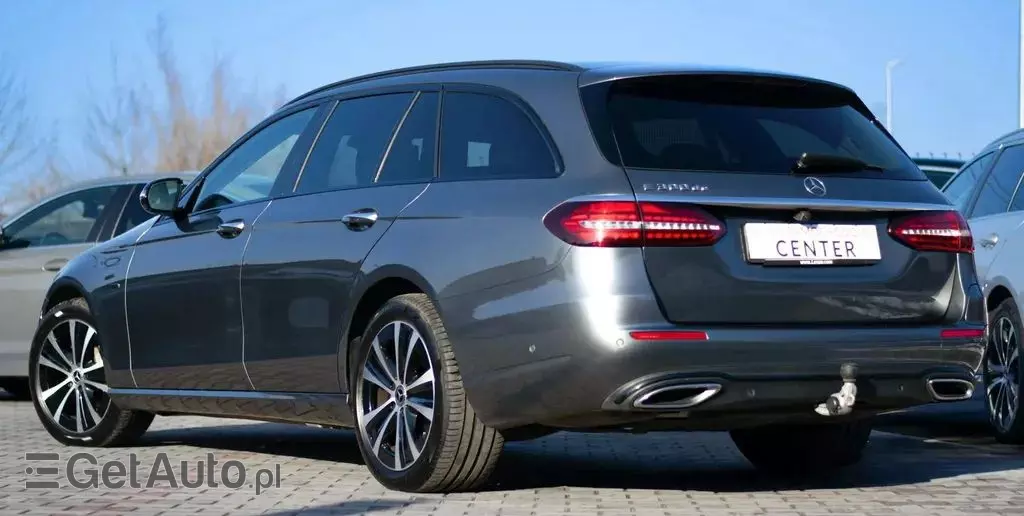 MERCEDES-BENZ Klasa E 