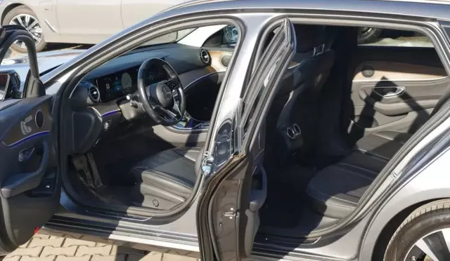 MERCEDES-BENZ Klasa E 