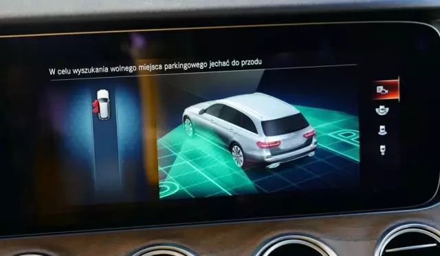 MERCEDES-BENZ Klasa E 