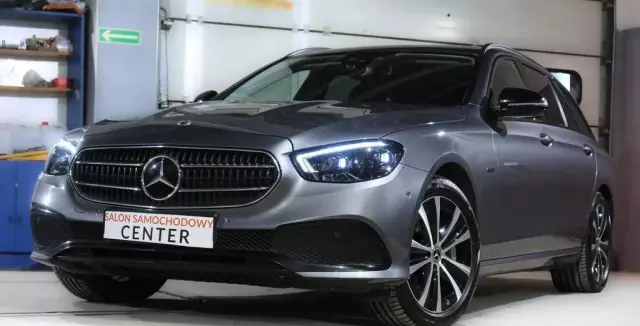 MERCEDES-BENZ Klasa E 