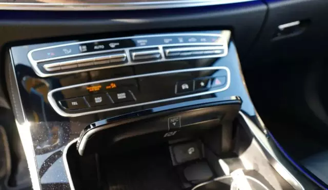 MERCEDES-BENZ Klasa E 