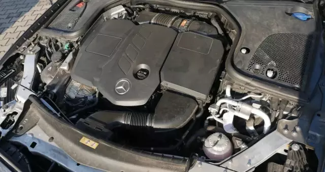 MERCEDES-BENZ Klasa E 