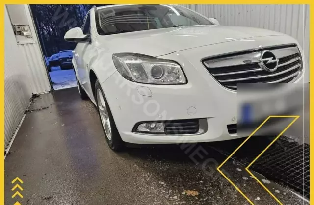 OPEL Insignia 