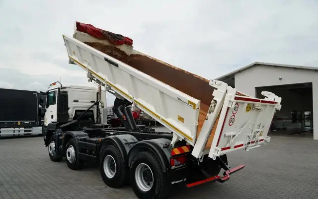 MAN TGS 35.440 / 8X4 / WYWROTKA 2 STR. / HYDROBURTA / BORDMATIC / ZABUDOWA MEILLER KIPPER 