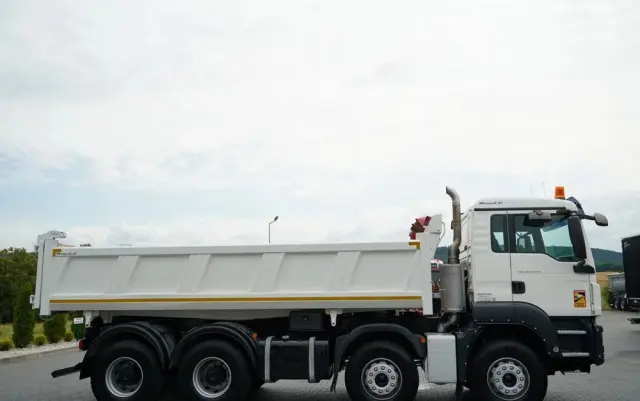 MAN TGS 35.440 / 8X4 / WYWROTKA 2 STR. / HYDROBURTA / BORDMATIC / ZABUDOWA MEILLER KIPPER 