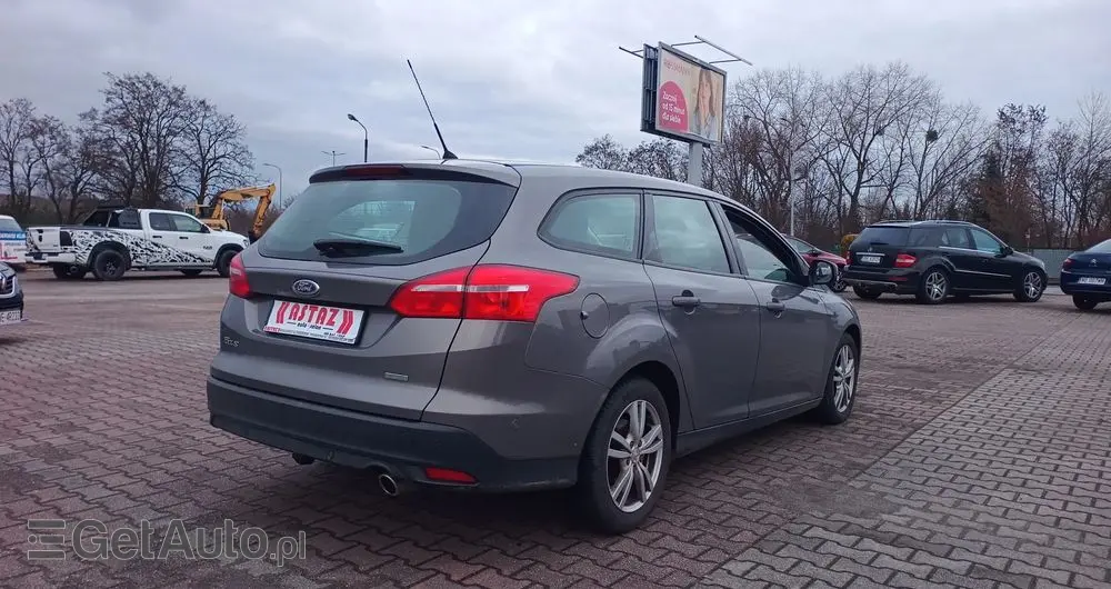 FORD Focus 1.6 EcoBoost Gold X (Trend)