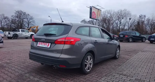 FORD Focus 1.6 EcoBoost Gold X (Trend)