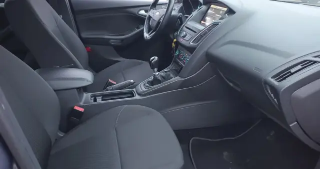 FORD Focus 1.6 EcoBoost Gold X (Trend)