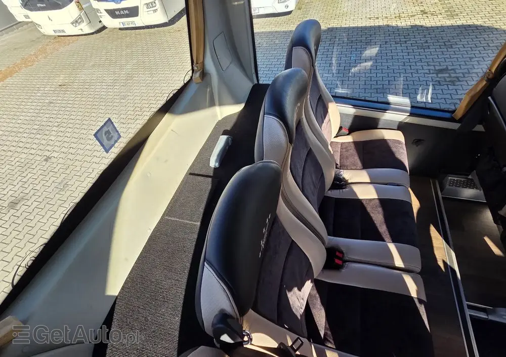 MERCEDES-BENZ SPICA / SILNIK 190 KM 3.0 / 21 MIEJSC/ SPROWADZONY Z FRANCJI/ CAFFEBAR / GNIAZDKA 230 V 