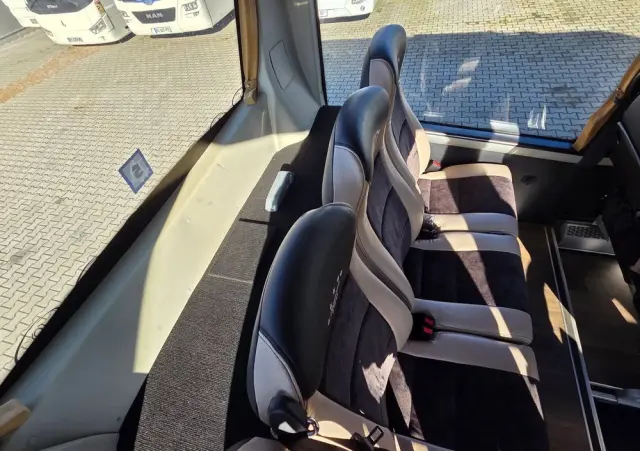 MERCEDES-BENZ SPICA / SILNIK 190 KM 3.0 / 21 MIEJSC/ SPROWADZONY Z FRANCJI/ CAFFEBAR / GNIAZDKA 230 V 