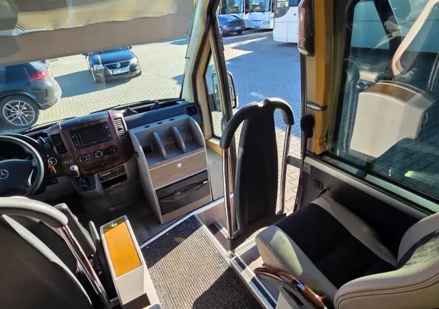 MERCEDES-BENZ SPICA / SILNIK 190 KM 3.0 / 21 MIEJSC/ SPROWADZONY Z FRANCJI/ CAFFEBAR / GNIAZDKA 230 V 