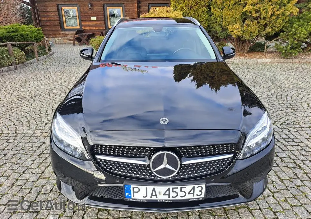 MERCEDES-BENZ Klasa C 220 d 9G-TRONIC Avantgarde
