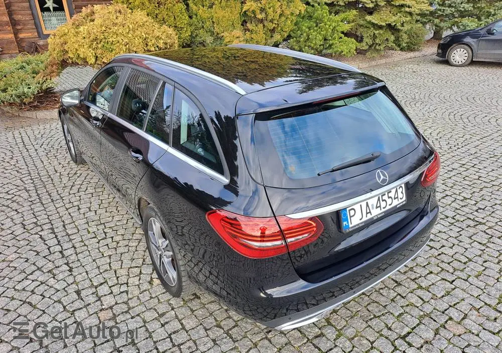MERCEDES-BENZ Klasa C 220 d 9G-TRONIC Avantgarde