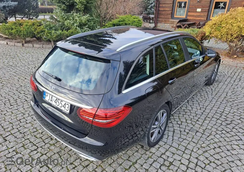 MERCEDES-BENZ Klasa C 220 d 9G-TRONIC Avantgarde
