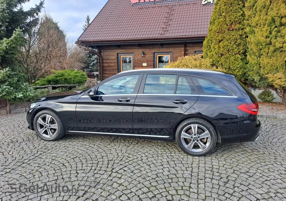 MERCEDES-BENZ Klasa C 220 d 9G-TRONIC Avantgarde