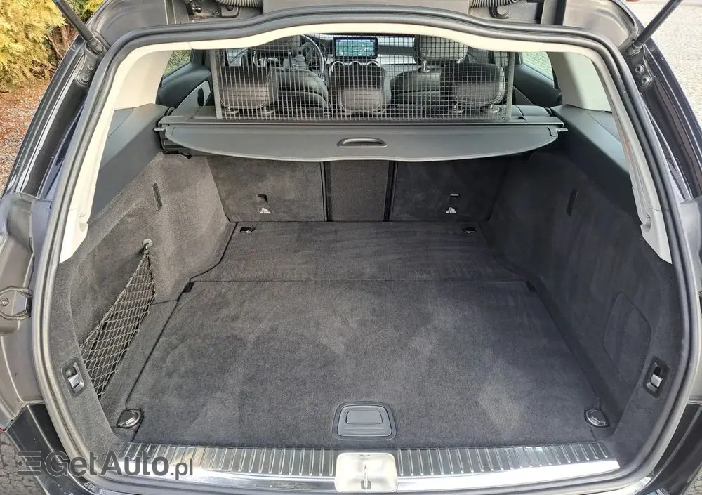 MERCEDES-BENZ Klasa C 220 d 9G-TRONIC Avantgarde