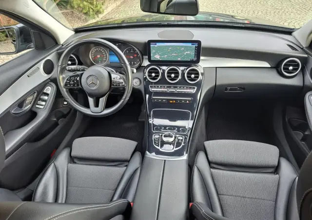 MERCEDES-BENZ Klasa C 220 d 9G-TRONIC Avantgarde