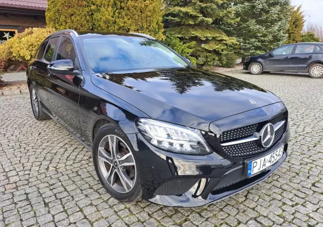 MERCEDES-BENZ Klasa C 220 d 9G-TRONIC Avantgarde