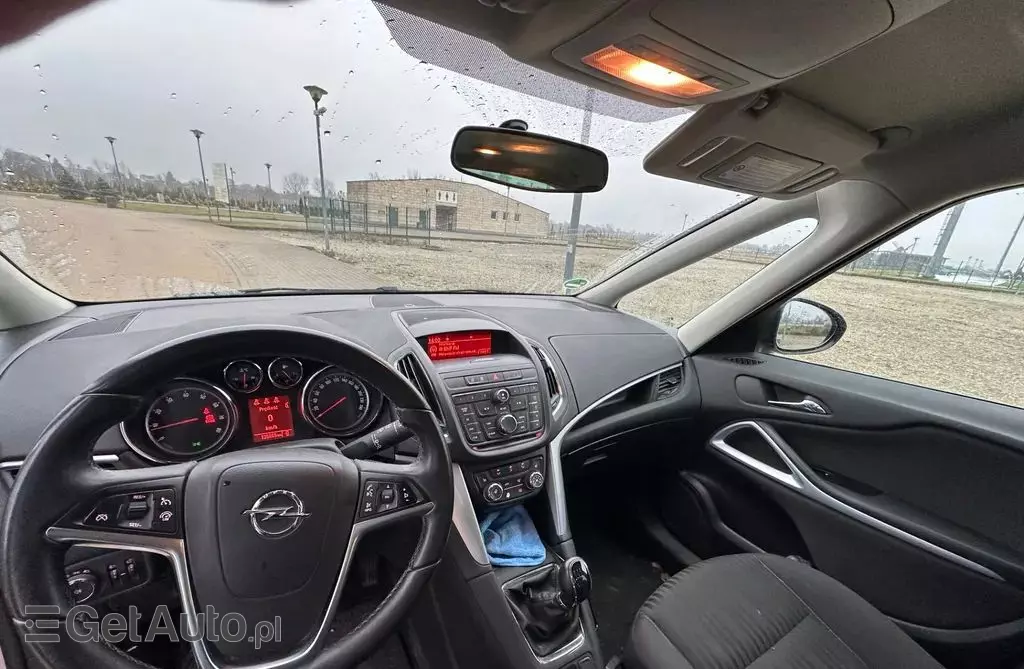 OPEL Zafira 