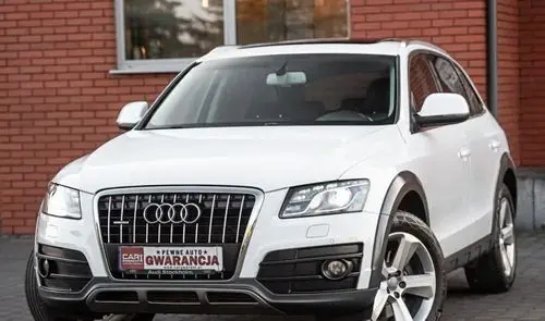 AUDI Q5 