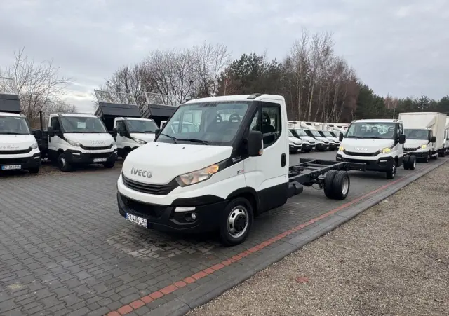 IVECO DAILY 35C18 50C15 50C17 35C14 35C15 35C17 35C18 70C17 72C15 70C18 