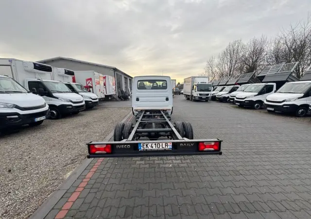 IVECO DAILY 35C18 50C15 50C17 35C14 35C15 35C17 35C18 70C17 72C15 70C18 