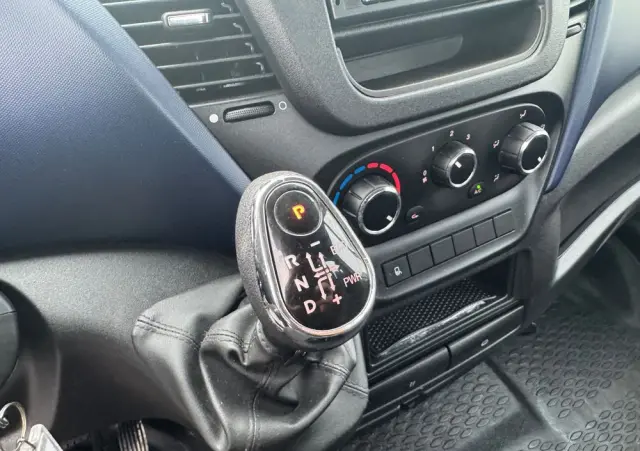 IVECO DAILY 35C18 50C15 50C17 35C14 35C15 35C17 35C18 70C17 72C15 70C18 